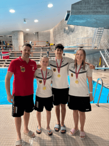 Sporttaucher UWR Torsten (Trainer), Natalie, Elias, Greta